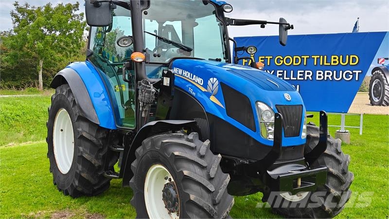 New Holland T4.95 Med frontlæsser Tractoare
