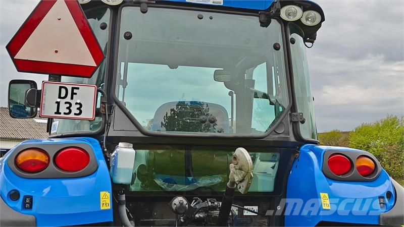 New Holland T4.95 Med frontlæsser Tractoare