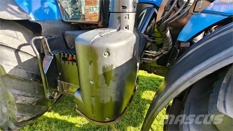 New Holland T7.260 med Quicke Q7M Frontlæsser Tractoare
