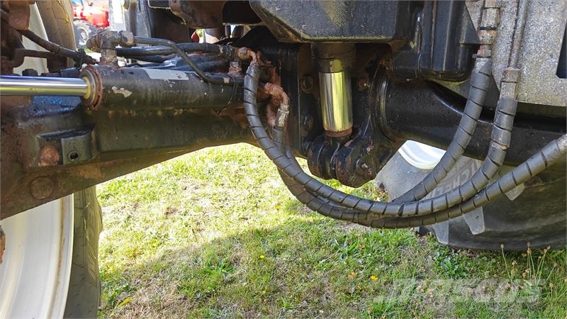 New Holland T7050 AUTO COMMAND Tracteur