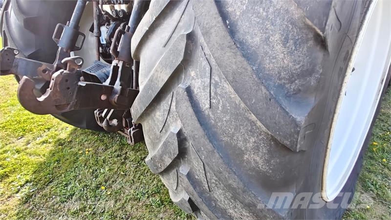 New Holland T7050 AUTO COMMAND Tracteur
