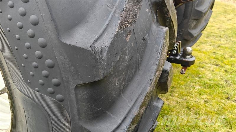 New Holland T7070 AutoCommand Tracteur