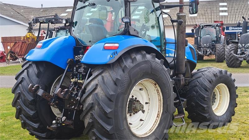 New Holland T7070 AutoCommand Tracteur