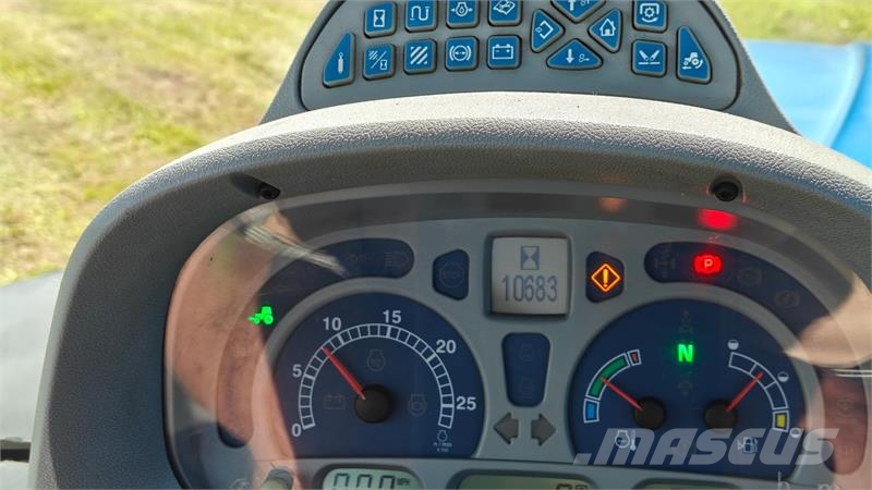 New Holland T7070 AutoCommand Tractores