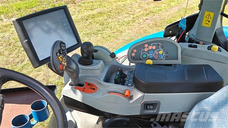 New Holland T7070 AutoCommand Tractores
