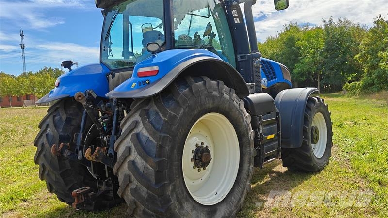 New Holland T8.390 Traktorok