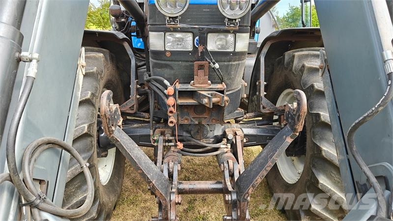 New Holland TM155 Med Frontlæsser Τρακτέρ