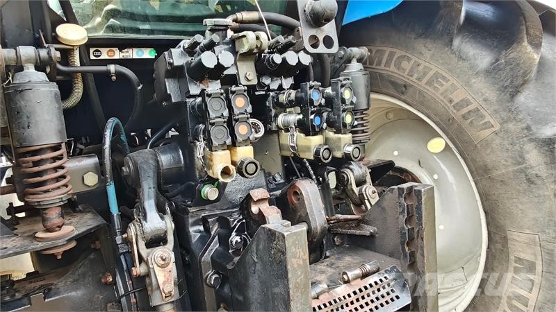 New Holland TM155 Med Frontlæsser Τρακτέρ