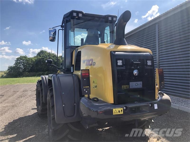 New Holland W110D LR Chargeuse sur pneus