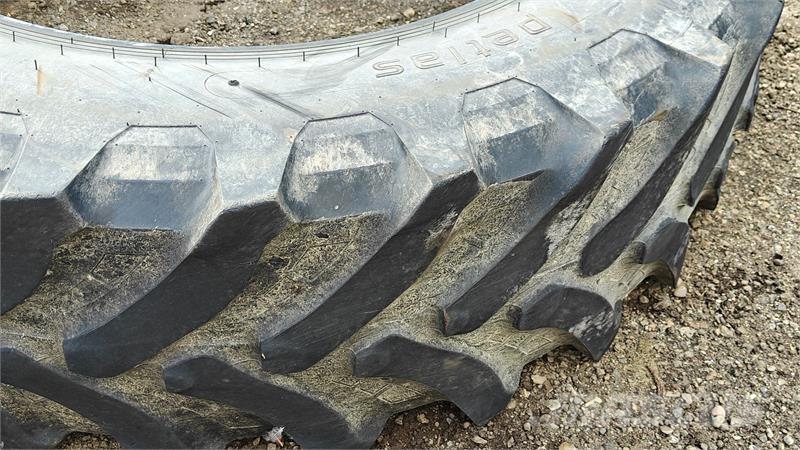 Petlas 480/80R46 XXX الإطارات والعجلات والحافات