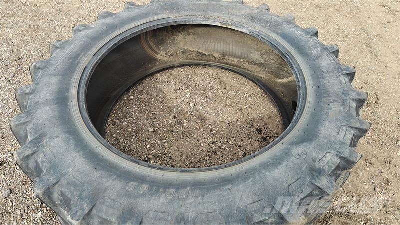 Petlas 480/80R46 XXX Gume, kolesa in platišča