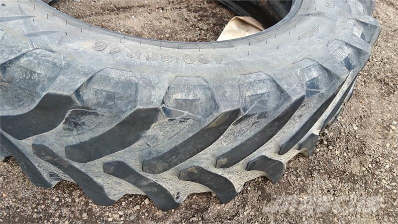 Petlas 480/80R46 XXX الإطارات والعجلات والحافات