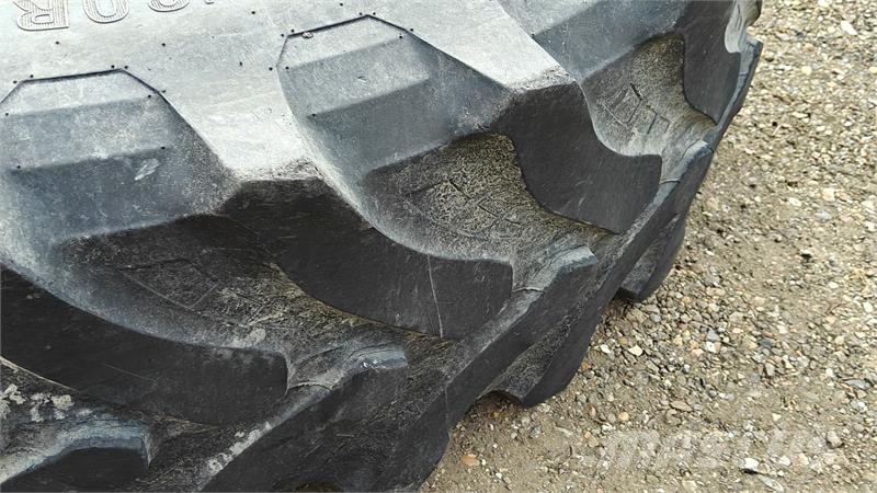 Petlas 480/80R46 XXX Gume, kolesa in platišča