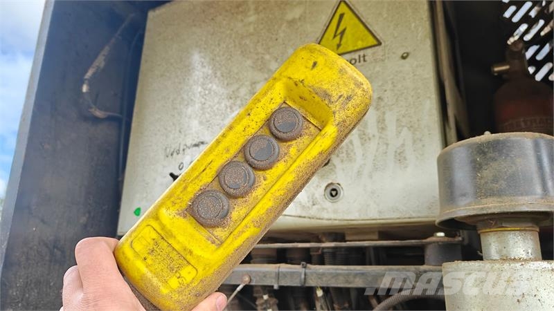 Pezzolato PTH 1200/1000 Med CLAAS 5000 XERION Дробилки за клони
