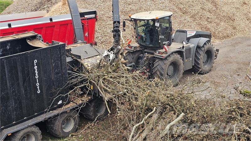 Pezzolato PTH 1200/1000 Med CLAAS 5000 XERION Дробилки за клони