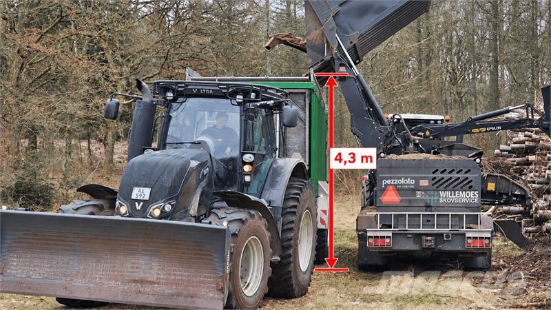 Pezzolato PTH 1200/1000 Med CLAAS 5000 XERION Masini de tocat lemn