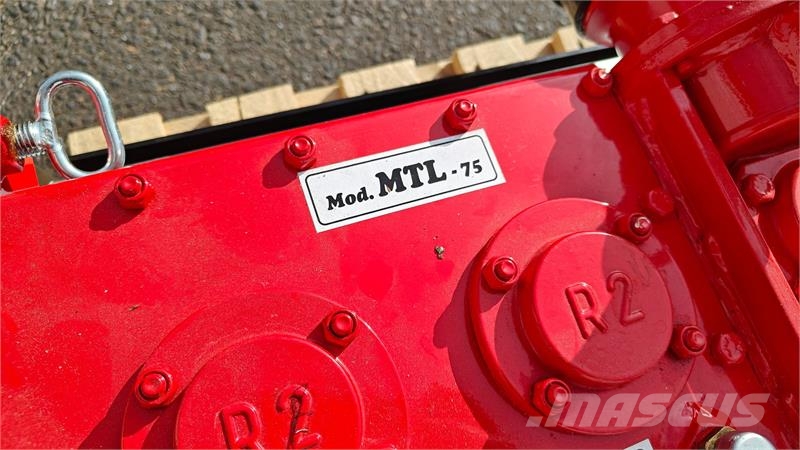  R2 MTL75 OBS: Skuffejerns model til renholdelse Äkeet