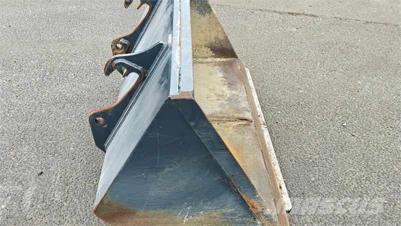 Schäffer 140 Cm. Skovl med Schäffer krog fæste Otros componentes