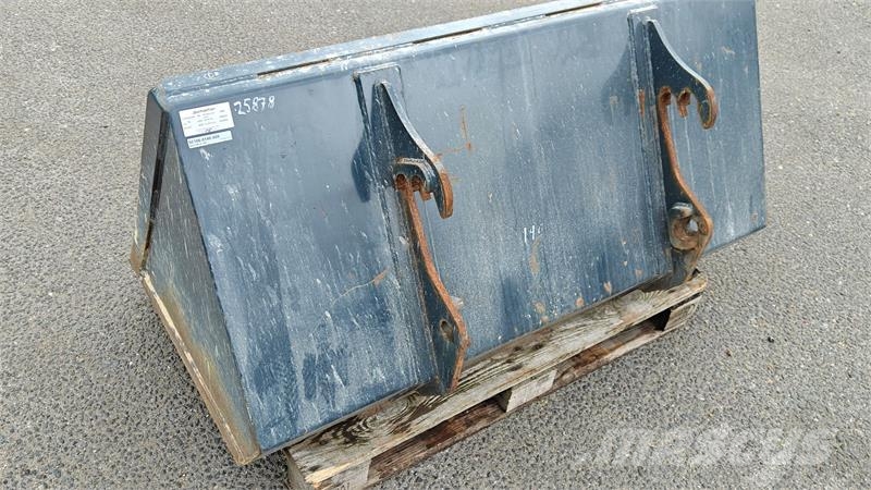 Schäffer 140 Cm. Skovl med Schäffer krog fæste Otros componentes