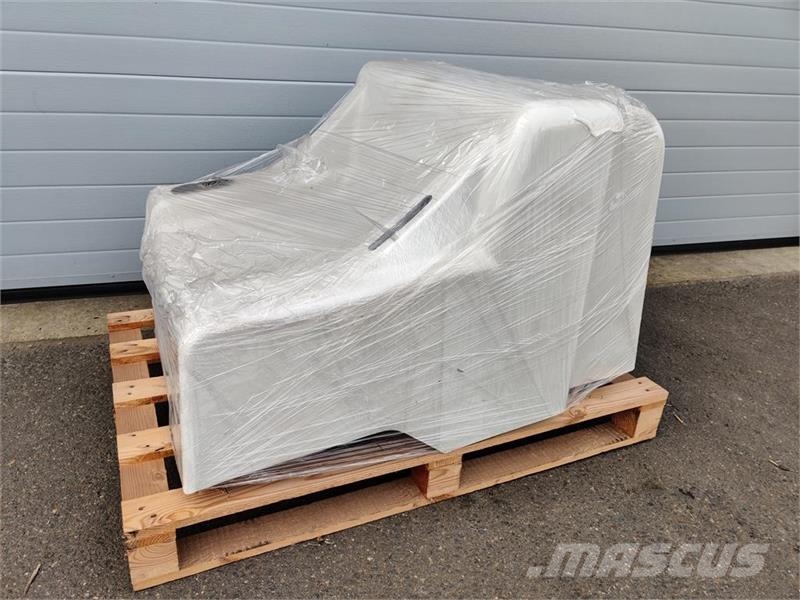Schäffer 2028 Motorhjelm مكونات أخرى