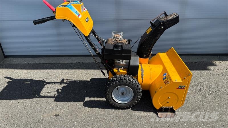 Stiga ST827W قاذفات الجليد