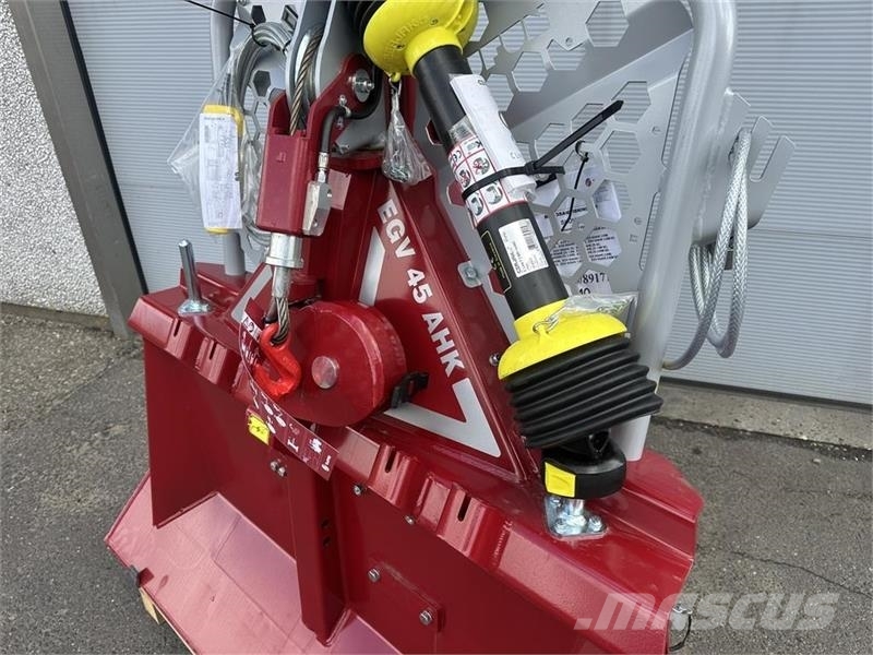 Tajfun 45AHK MED FJERNSYRING RING TIL ANDERS PÅ 30559780 绞车