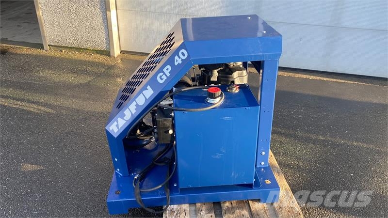 Tajfun GP 40 Benzin motor Demo 其他農業機械