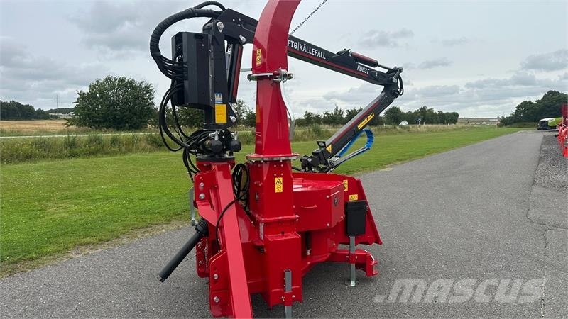 TP 270 PTO K med FTG 6,3m kran med fjernbetjent joyst 톱밥제조기
