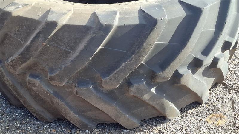 Trelleborg 650/60 R34 XXX タイヤ、ホイル、リム