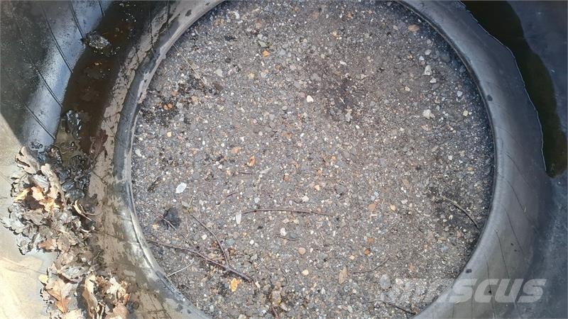 Trelleborg 650/60 R34 XXX タイヤ、ホイル、リム