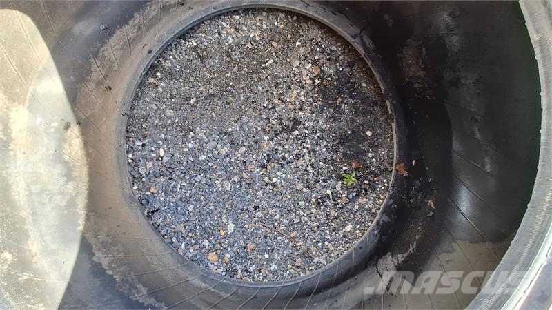 Trelleborg 650/60R34 XXX Gumiabroncsok, kerekek és felnik