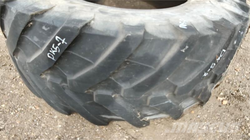 Trelleborg 710/75R42 XXX Gume, točkovi i felne