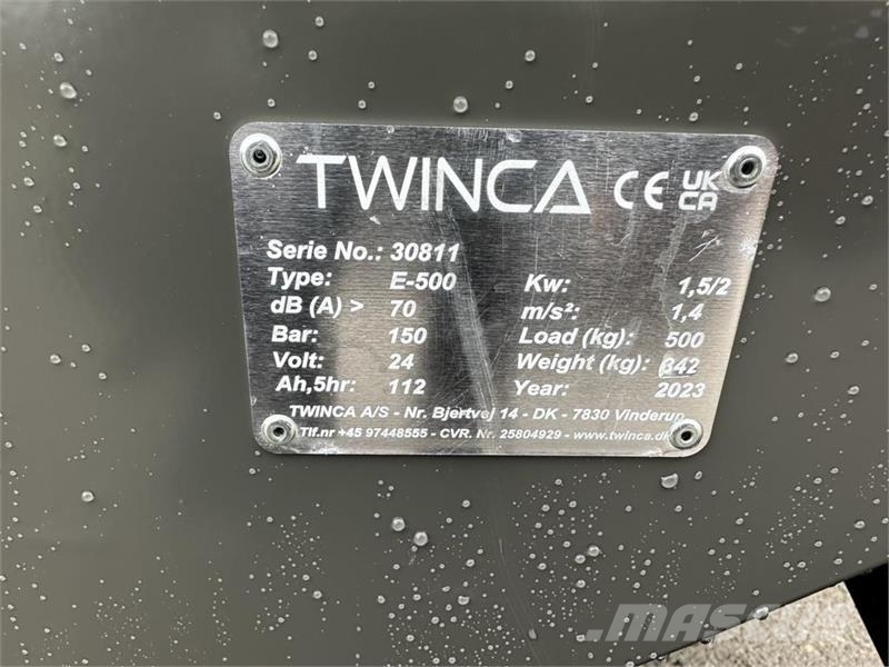 Twinca E-500 DEMO Vehículos compactos de volteo