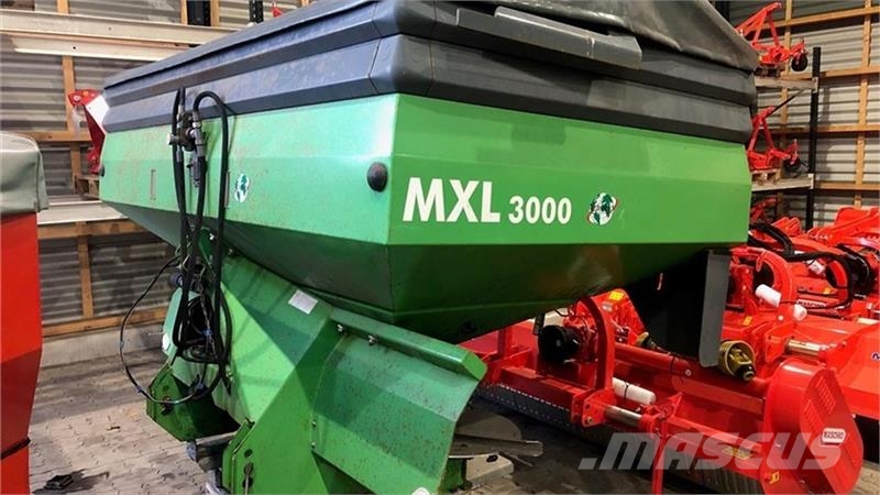 Unia MXL 3000 معدات توزيع السماد العضوي