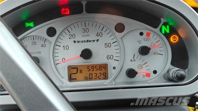 Venieri 13.63 Chargeuse sur pneus
