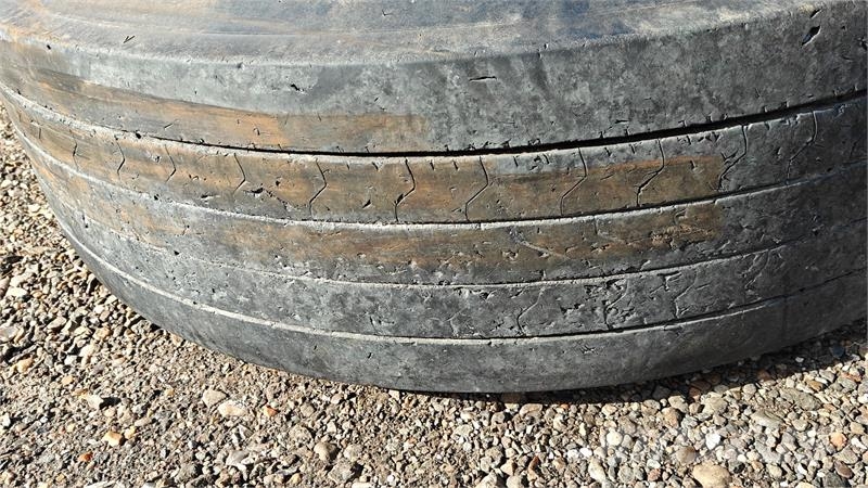 Vognhjul 22,5 XXX 3 stk. Gume, točkovi i felne