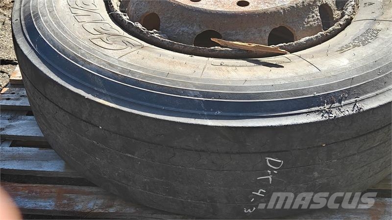 Vognhjul 22,5 XXX 315/70-22,5 + 315/80-22,5 Gume, točkovi i felne