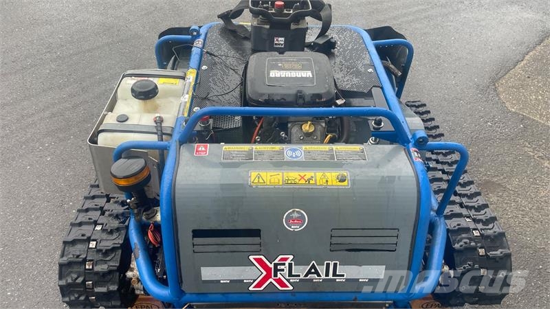 X-Flail 80 Fjernstyret slagleklipper Газонокосарки-роботи