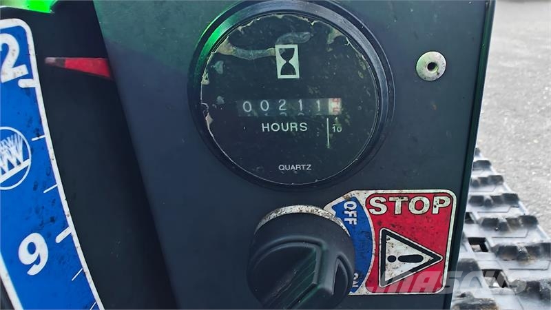 X-rot 70 EVO KUN 212 timer, Nyserviceret Газонокосарки-роботи