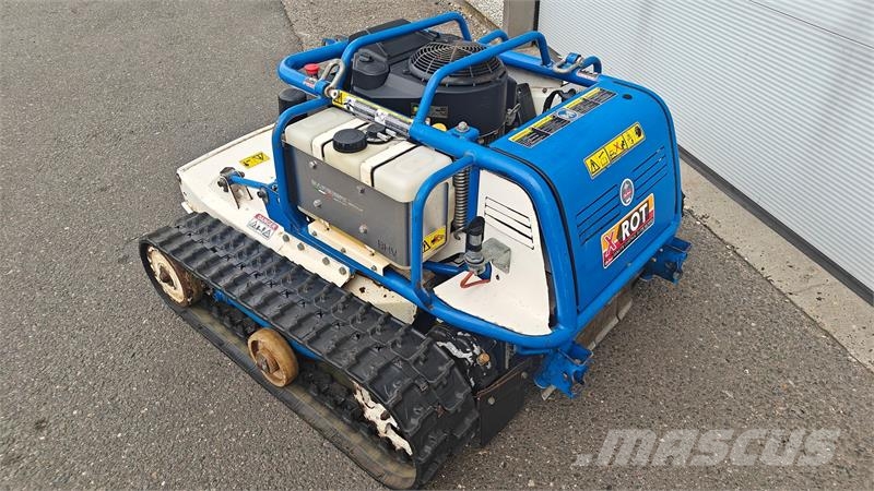 X-rot 80 cm med Kawasaki FS 481 Газонокосарки-роботи