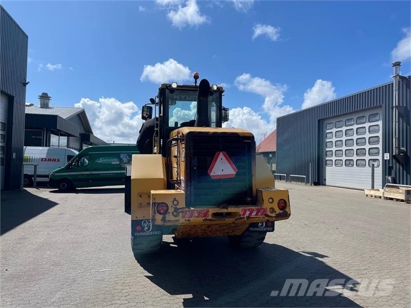 Hyundai HL 740-7 Med højtipskovl 轮式装载机
