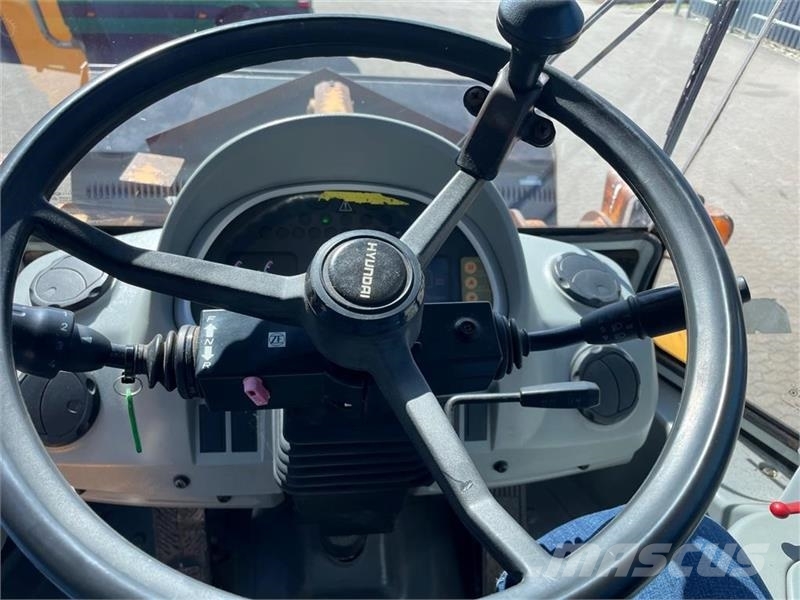 Hyundai HL 740-7 Med højtipskovl 轮式装载机