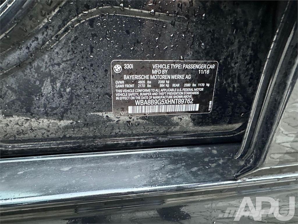 BMW 330i F30 Otomobiller