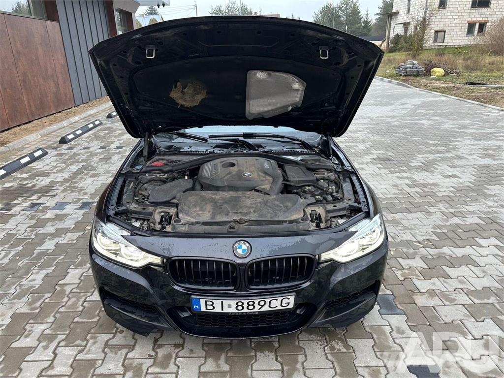 BMW 330i F30 M-PAKIET PERFORMANCE Cars