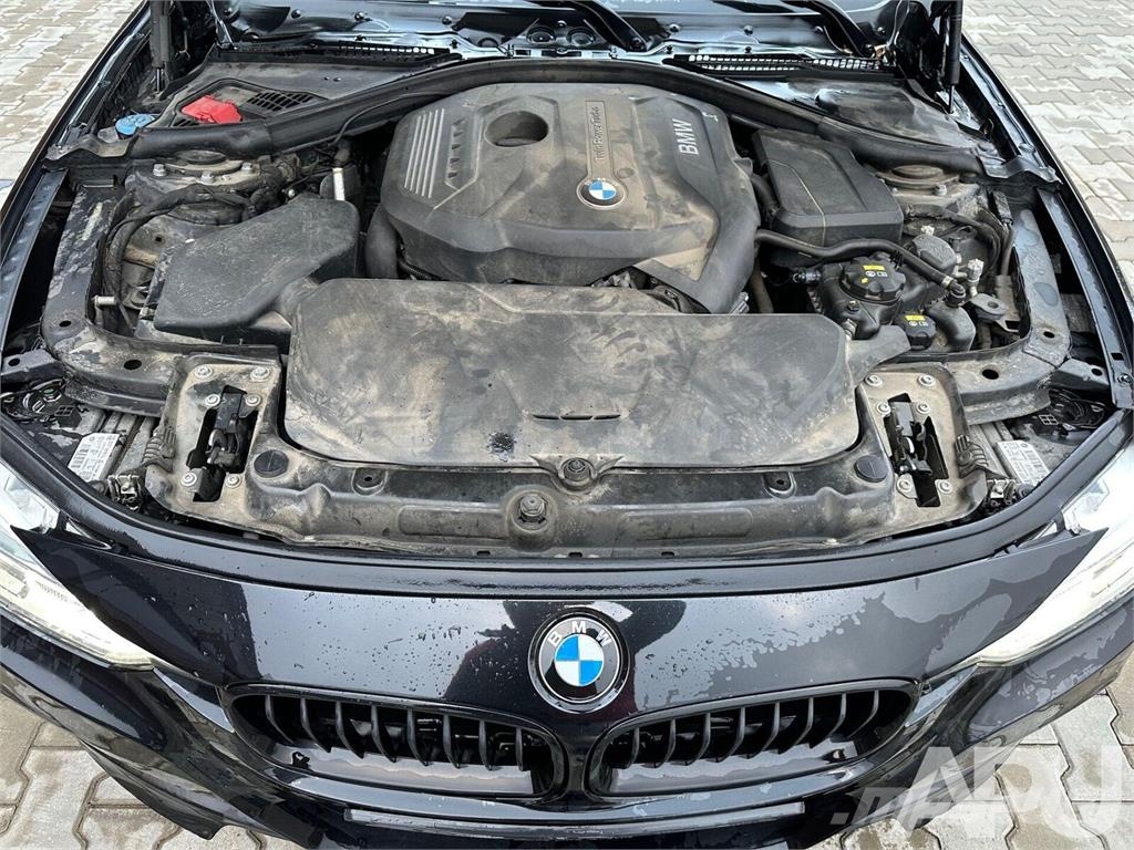 BMW 330i F30 M-PAKIET PERFORMANCE Cars