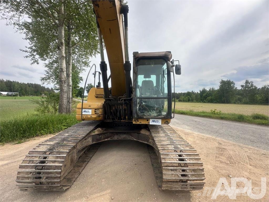CAT 320D Kāpurķēžu ekskavatori