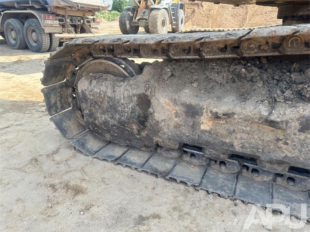 CAT 336D Vikšriniai ekskavatoriai