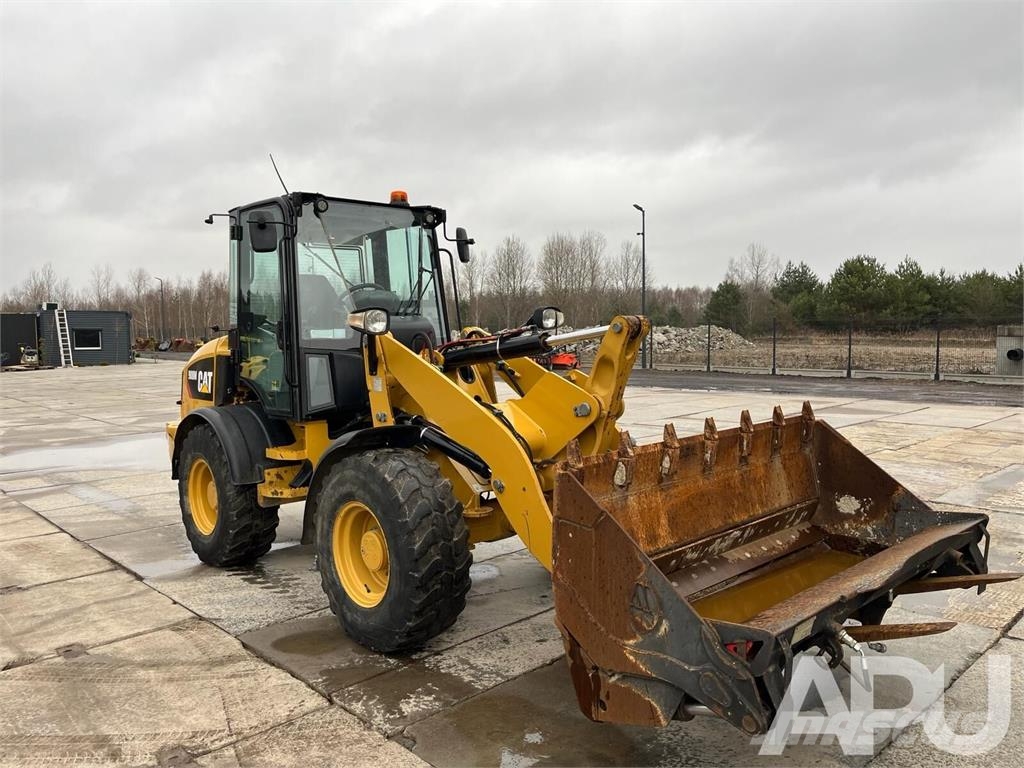 CAT 908M ツールキャリア