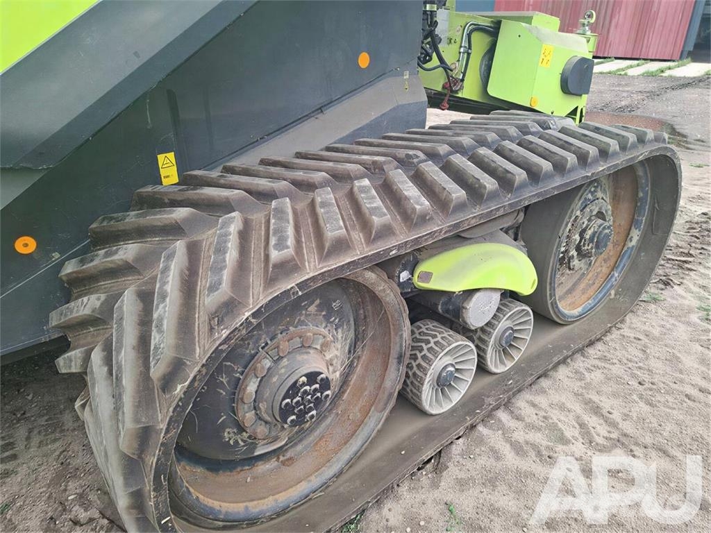 CLAAS LEXION 670 聯合收穫機