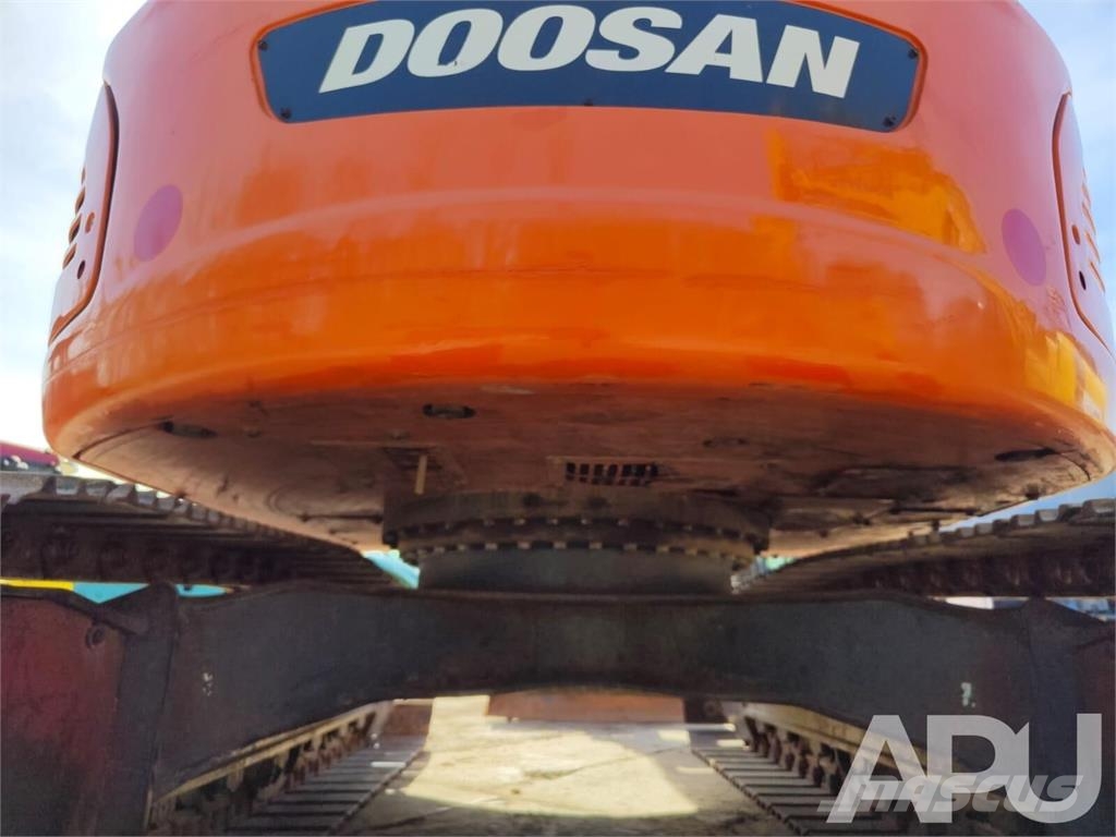 Doosan DX140LCR-3 Rupsgraafmachines